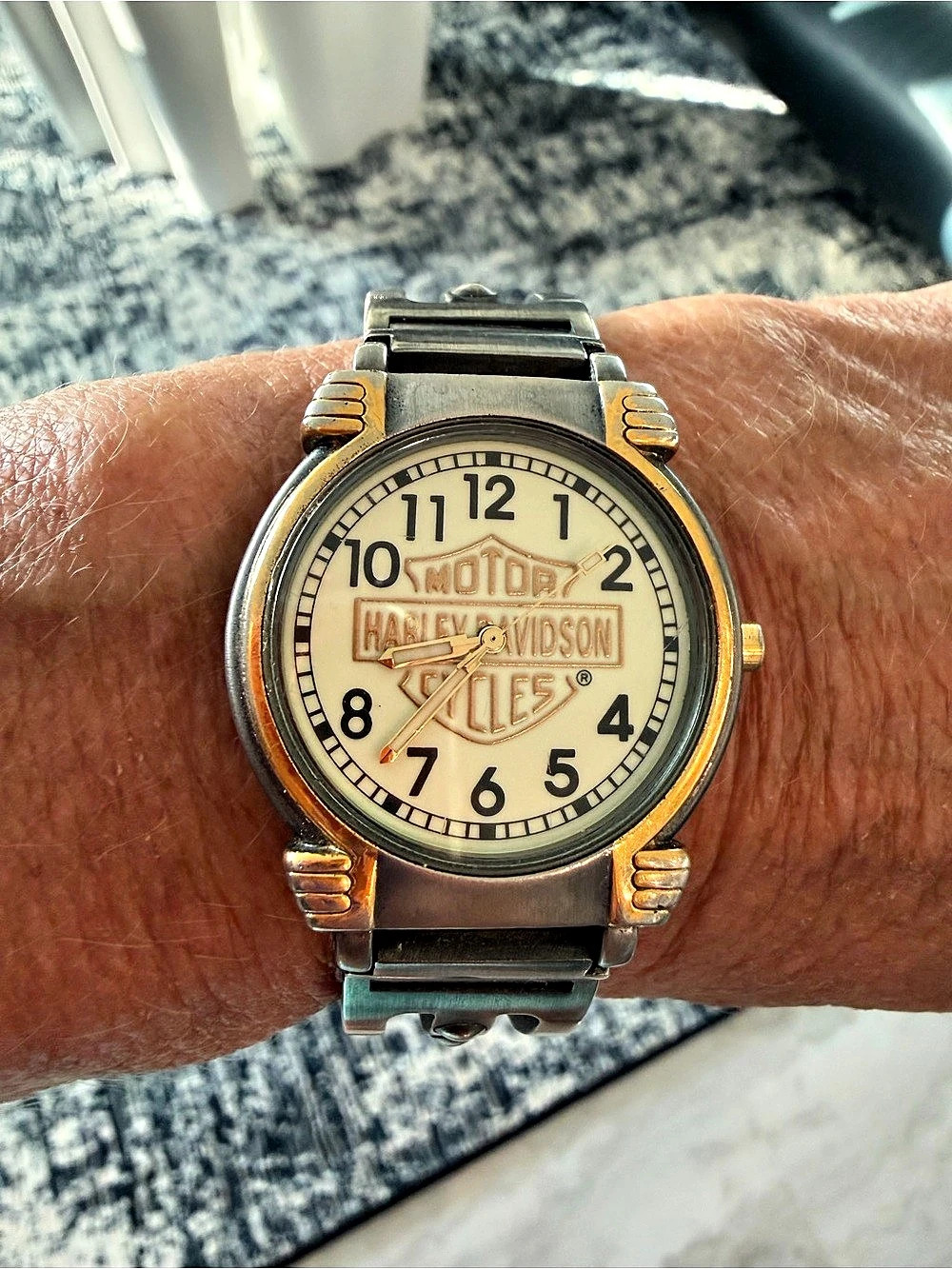 Harley-Davidson Motorcycles Ladies Silver & Gold Watch